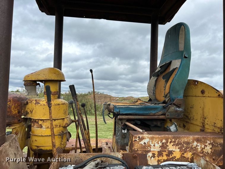 image for item DJ6425 Caterpillar D6  dozer