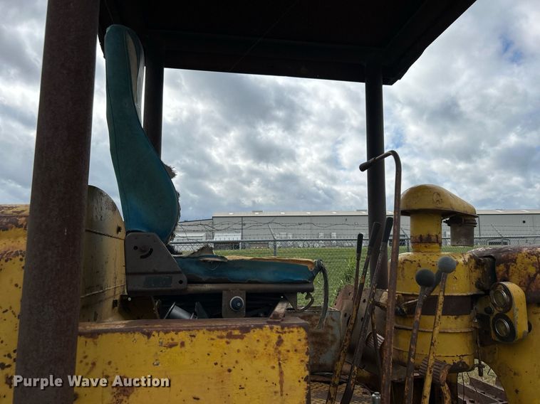 image for item DJ6425 Caterpillar D6  dozer