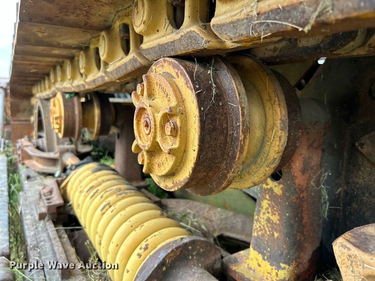 image for item DJ6425 Caterpillar D6  dozer