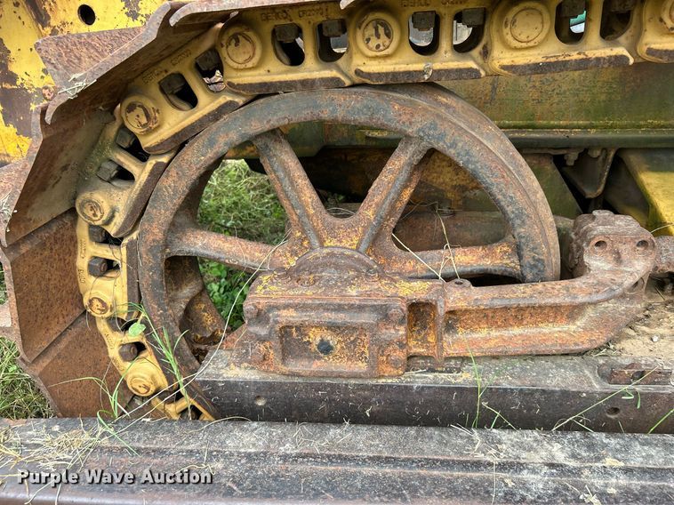 image for item DJ6425 Caterpillar D6  dozer