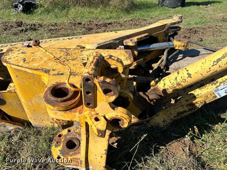 image for item DJ6438 Caterpillar  backhoe attachments