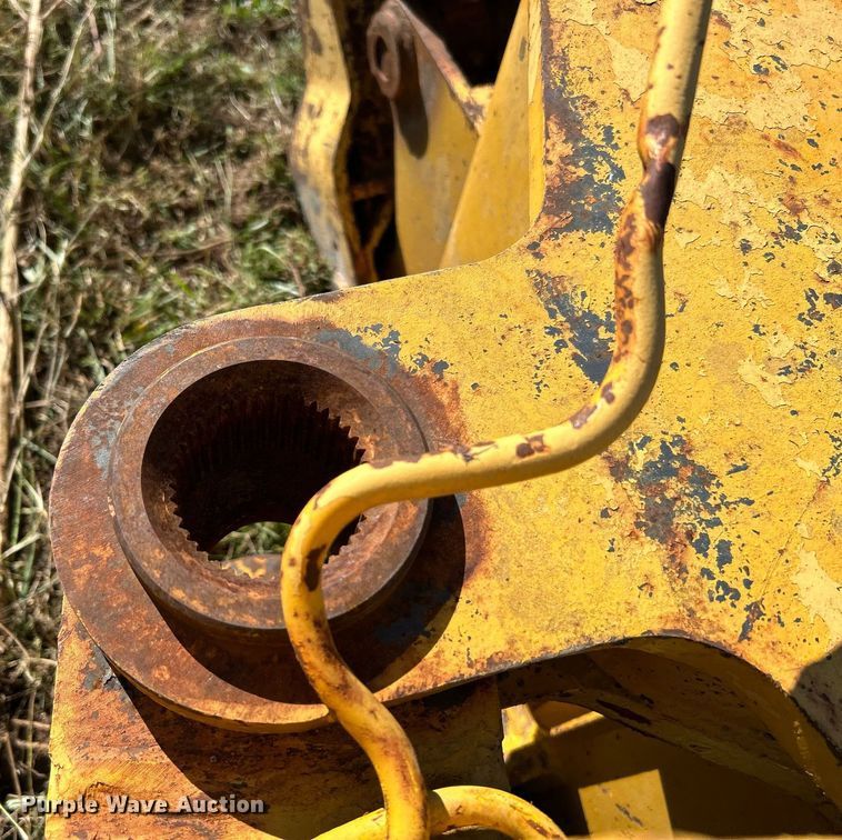 image for item DJ6438 Caterpillar  backhoe attachments