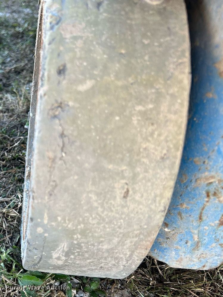 image for item DJ6443 2013 Genie GR-20  vertical lift