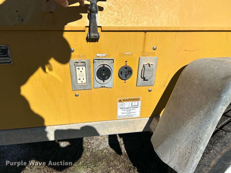 image for item DJ6445 Warren Power Systems WCW204MH  light plant