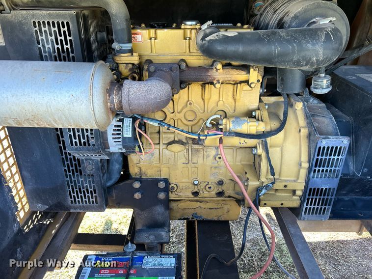 image for item DJ6445 Warren Power Systems WCW204MH  light plant