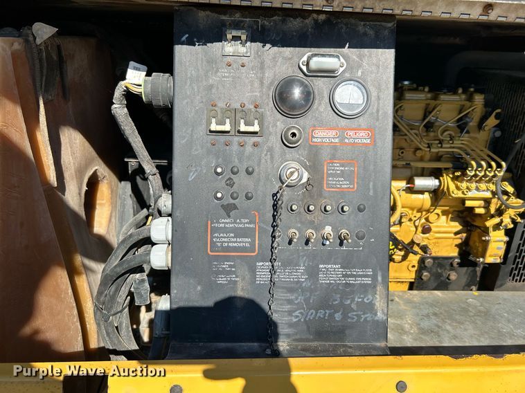 image for item DJ6445 Warren Power Systems WCW204MH  light plant