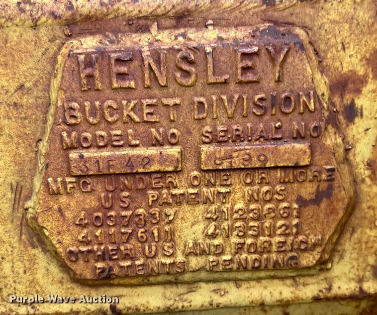 image for item DJ6472 (2) excavator buckets