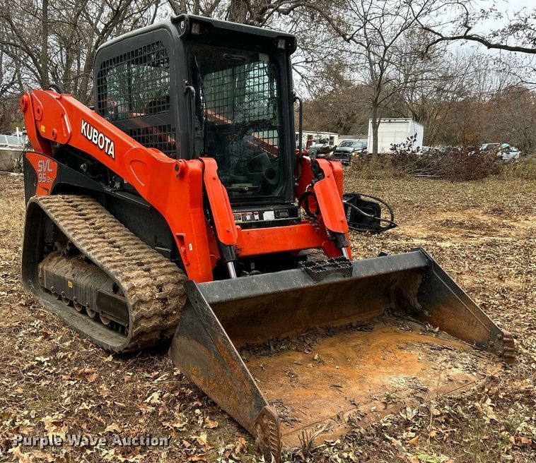 image for item DJ6475 2020 Kubota SVL95-2S  tracked skid steer loader