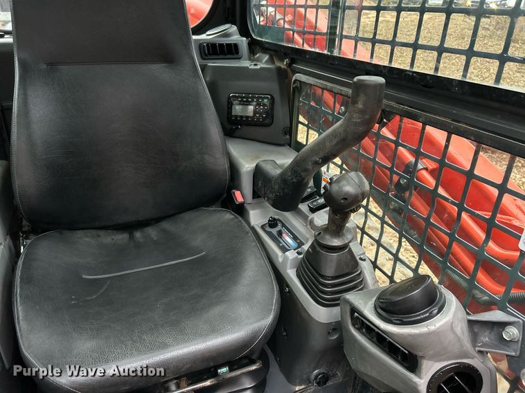 image for item DJ6475 2020 Kubota SVL95-2S  tracked skid steer loader