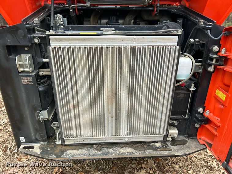 image for item DJ6475 2020 Kubota SVL95-2S  tracked skid steer loader