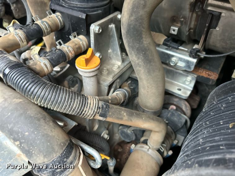 image for item DJ6475 2020 Kubota SVL95-2S  tracked skid steer loader