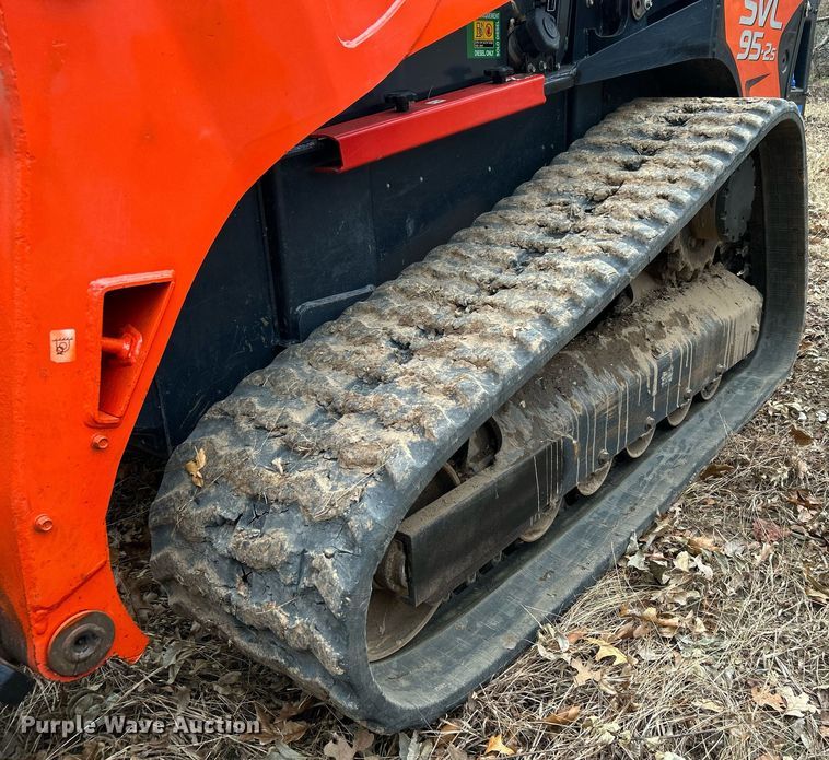 image for item DJ6475 2020 Kubota SVL95-2S  tracked skid steer loader