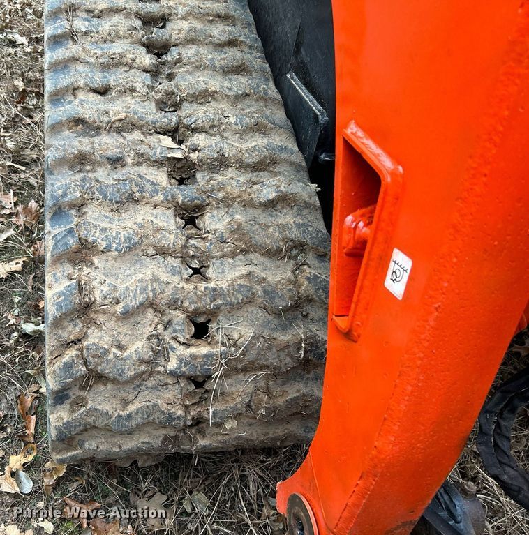 image for item DJ6475 2020 Kubota SVL95-2S  tracked skid steer loader