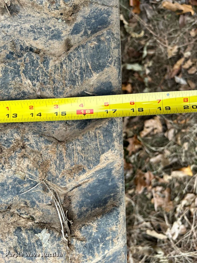 image for item DJ6475 2020 Kubota SVL95-2S  tracked skid steer loader