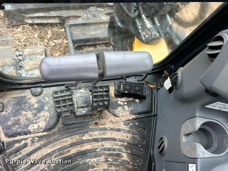 image for item DJ6477 2018 John Deere 50G  mini excavator