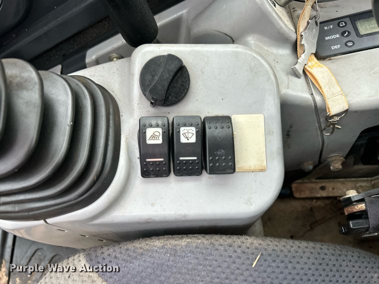 image for item DJ6477 2018 John Deere 50G  mini excavator