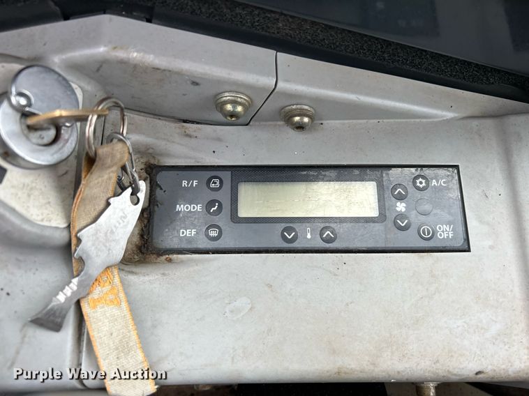 image for item DJ6477 2018 John Deere 50G  mini excavator