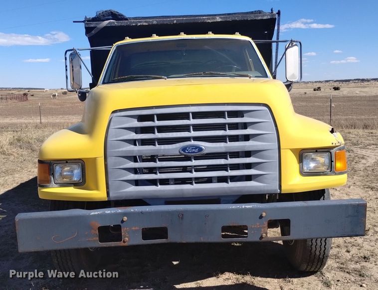 image for item DK8851 1998 Ford F800  dump truck