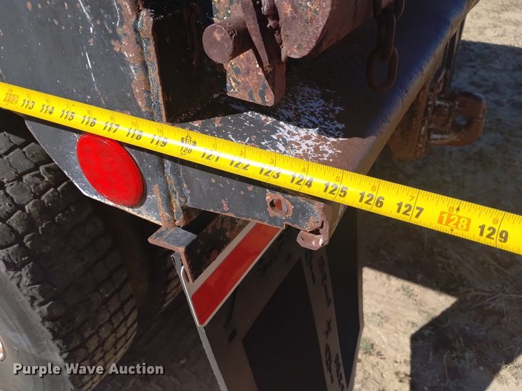 image for item DK8851 1998 Ford F800  dump truck