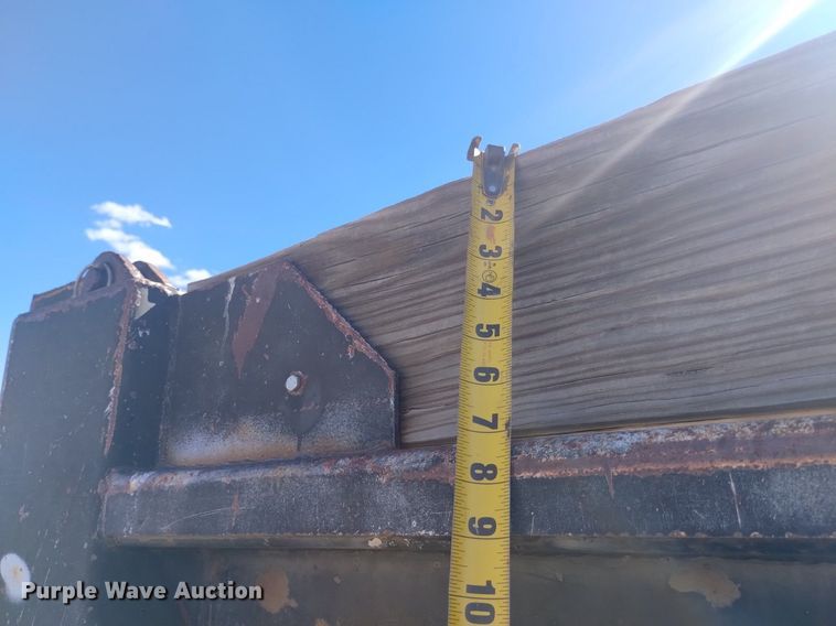 image for item DK8851 1998 Ford F800  dump truck