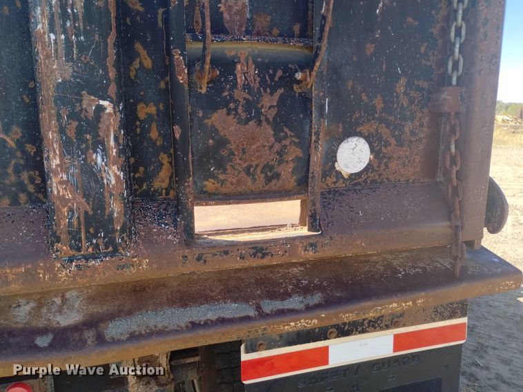 image for item DK8851 1998 Ford F800  dump truck