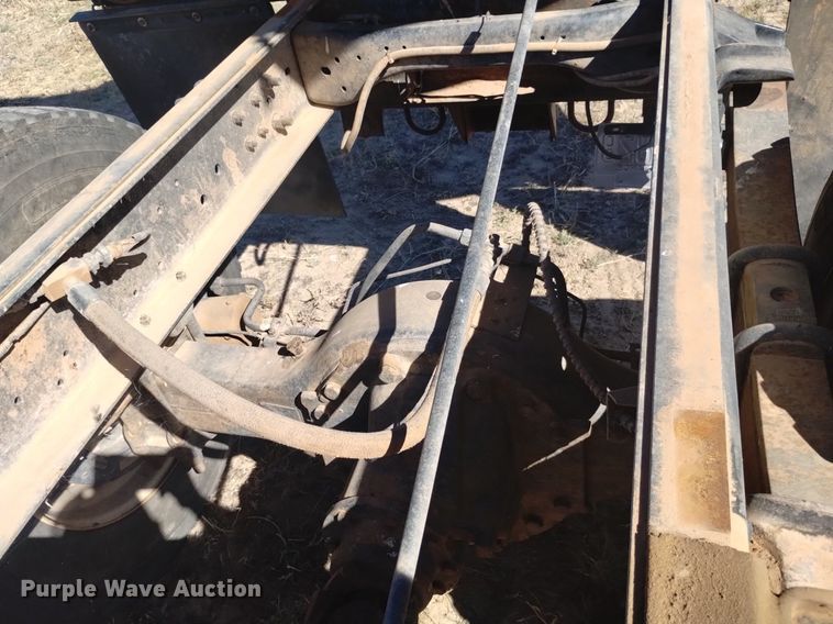 image for item DK8851 1998 Ford F800  dump truck