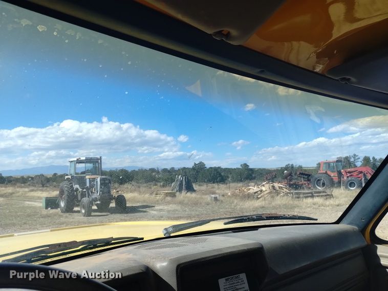 image for item DK8851 1998 Ford F800  dump truck