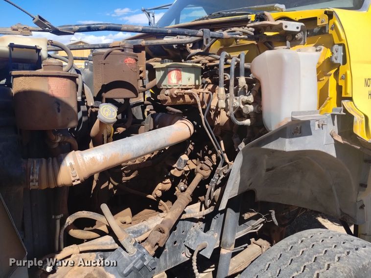 image for item DK8851 1998 Ford F800  dump truck