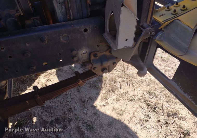 image for item DK8851 1998 Ford F800  dump truck