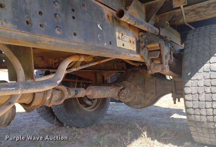 image for item DK8851 1998 Ford F800  dump truck