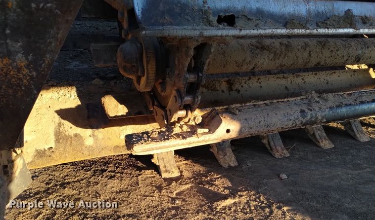 image for item DK8874 1991 John Deere 862B  elevating scraper