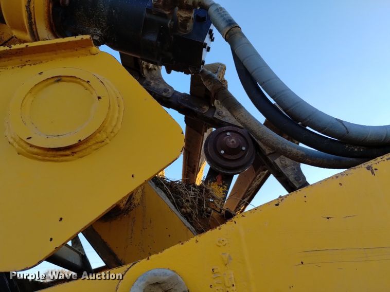 image for item DK8874 1991 John Deere 862B  elevating scraper