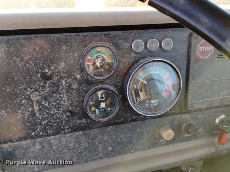 image for item DK8874 1991 John Deere 862B  elevating scraper