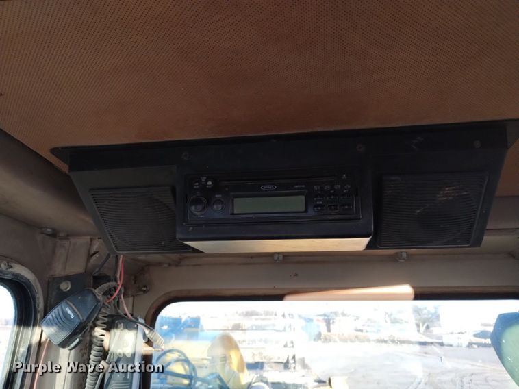 image for item DK8874 1991 John Deere 862B  elevating scraper