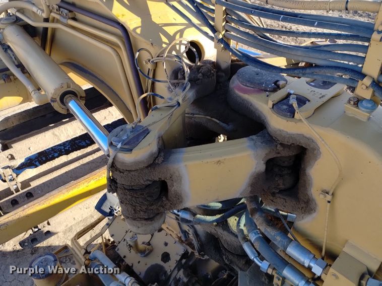 image for item DK8875 1998 Caterpillar 615C Series II elevating scraper