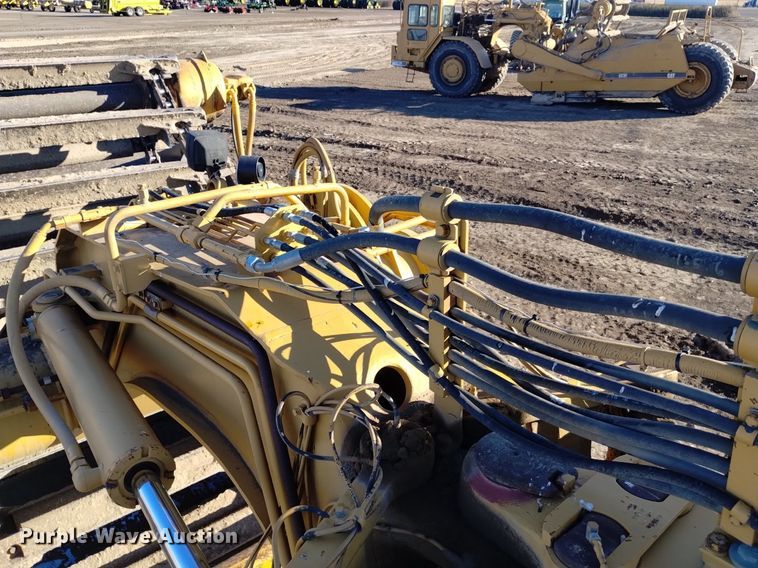 image for item DK8875 1998 Caterpillar 615C Series II elevating scraper