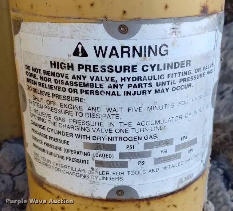 image for item DK8875 1998 Caterpillar 615C Series II elevating scraper