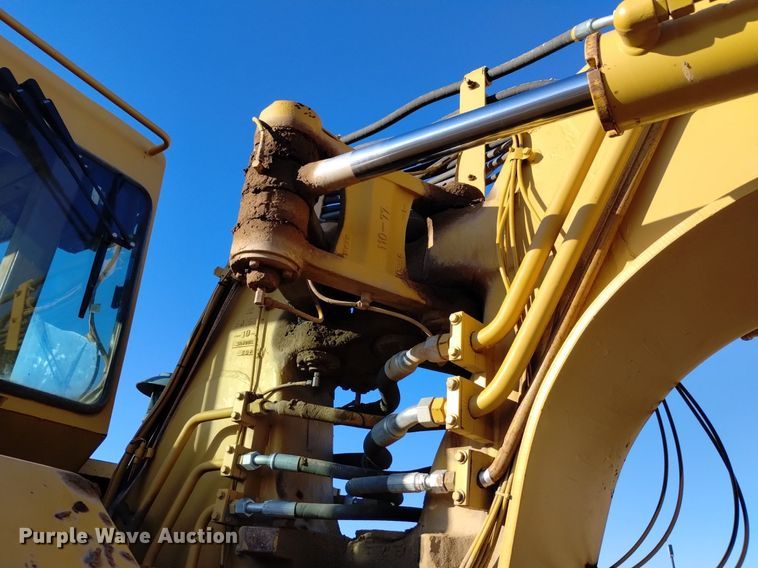 image for item DK8875 1998 Caterpillar 615C Series II elevating scraper