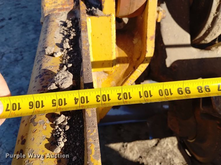 image for item DK8875 1998 Caterpillar 615C Series II elevating scraper