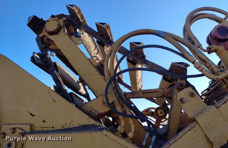 image for item DK8875 1998 Caterpillar 615C Series II elevating scraper