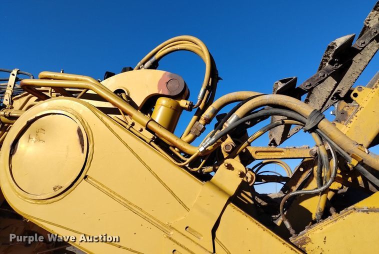 image for item DK8875 1998 Caterpillar 615C Series II elevating scraper