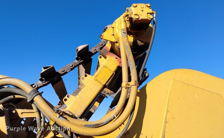 image for item DK8875 1998 Caterpillar 615C Series II elevating scraper