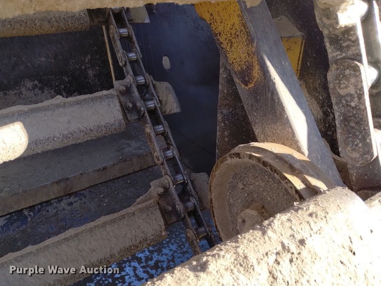 image for item DK8875 1998 Caterpillar 615C Series II elevating scraper