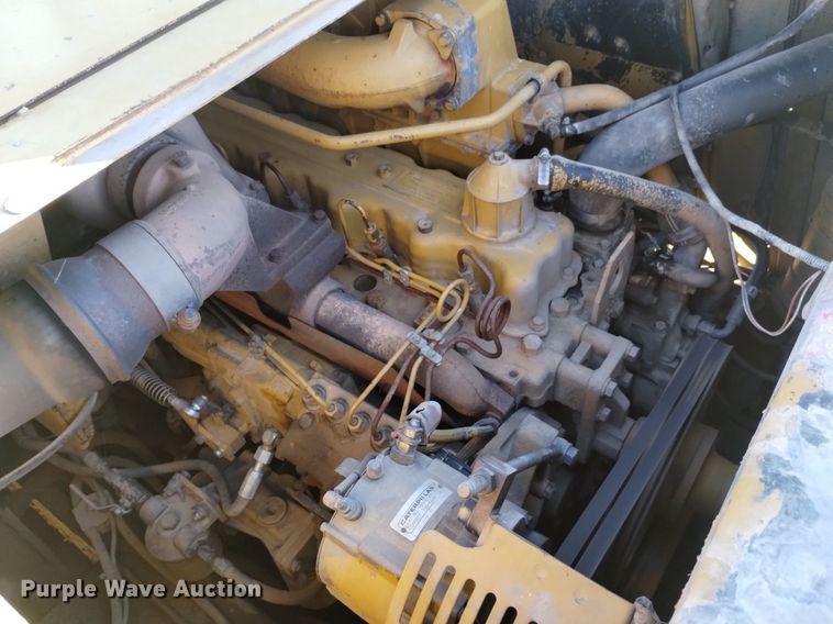 image for item DK8875 1998 Caterpillar 615C Series II elevating scraper