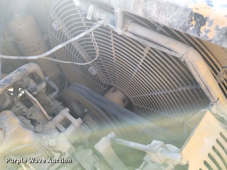 image for item DK8875 1998 Caterpillar 615C Series II elevating scraper