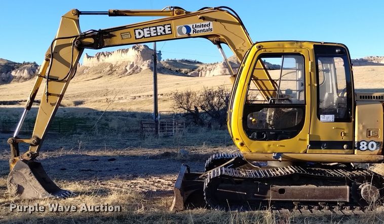 image for item DK8876 1999 John Deere 80  mini excavator