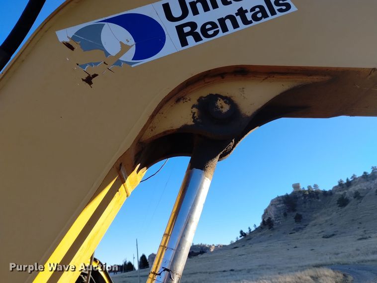 image for item DK8876 1999 John Deere 80  mini excavator