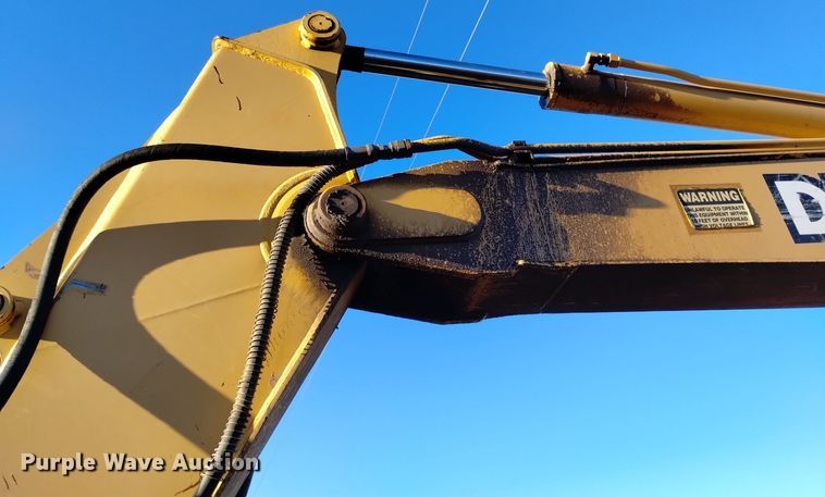 image for item DK8876 1999 John Deere 80  mini excavator