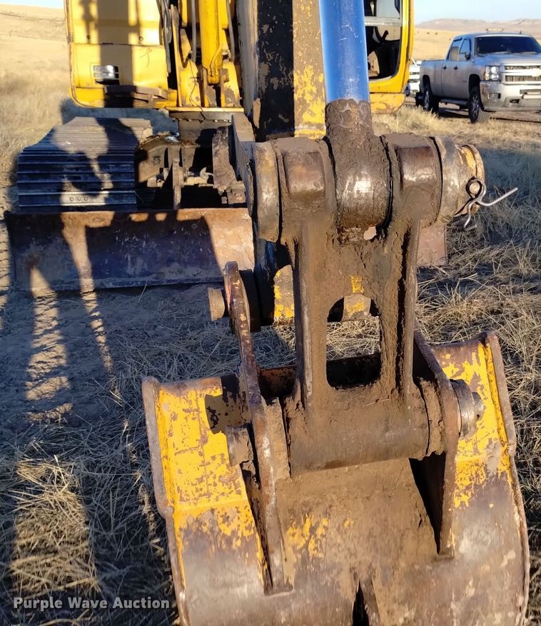 image for item DK8876 1999 John Deere 80  mini excavator