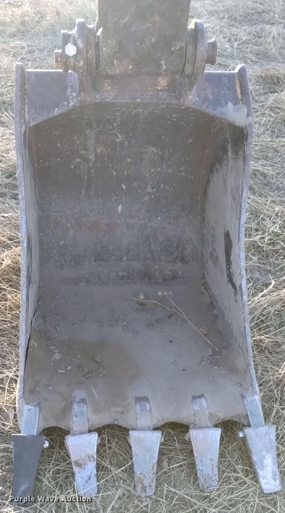 image for item DK8876 1999 John Deere 80  mini excavator